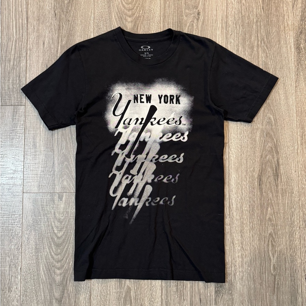 Y2K New York Yankees Oakley Tee - S